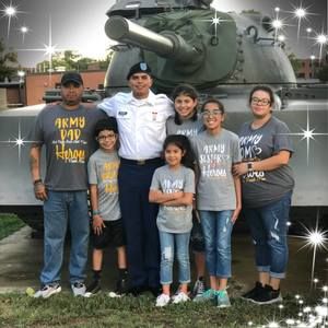 Meet your Posher, Leighanna